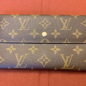 Louis Vuitton vintage wallet